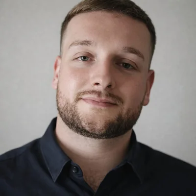 Jakub Wronski — Founder & AI Strategy Director, AiSynapse